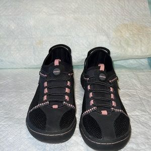J Sport by Jambi Black and Pink Women’s sneakers